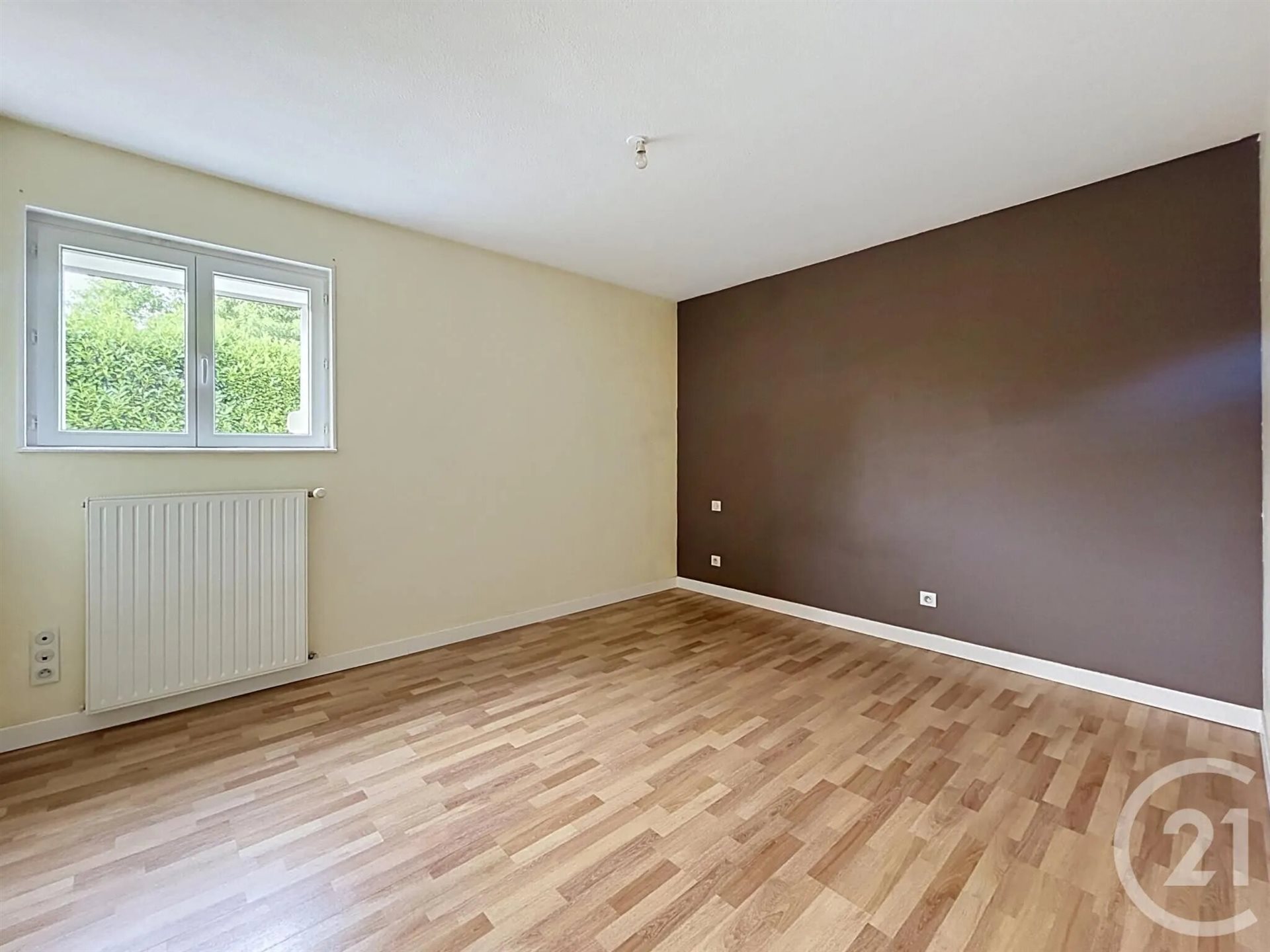 Maison à vendre, 95m², Saulcet
