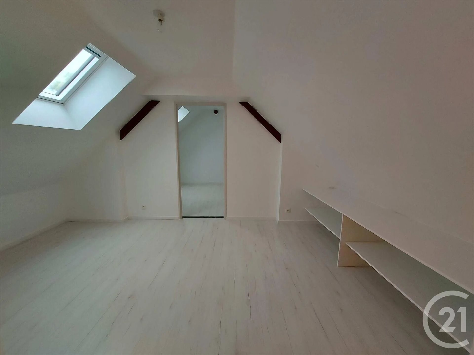 Maison à louer, 65m², Saint-Rémy-en-Rollat