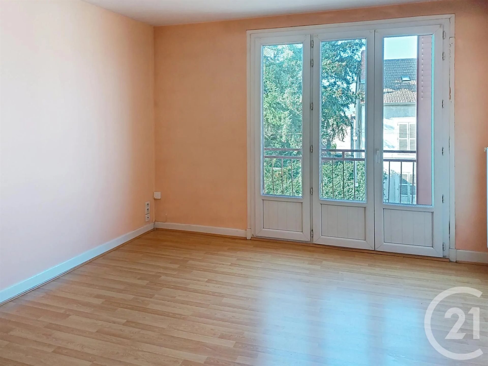Appartement à louer, 81m², Varennes-sur-Allier