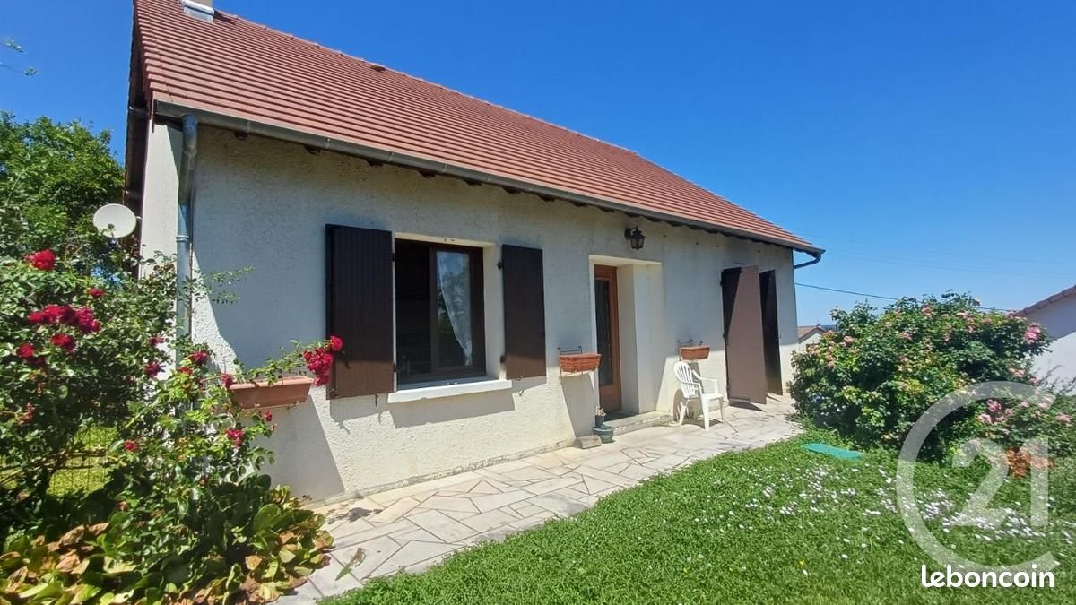 Maison à vendre, 77m², Gannat