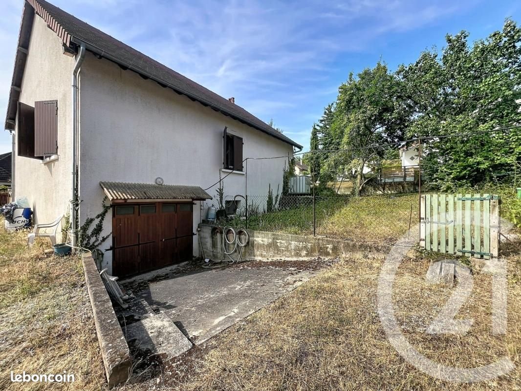 Maison à vendre, 77m², Gannat