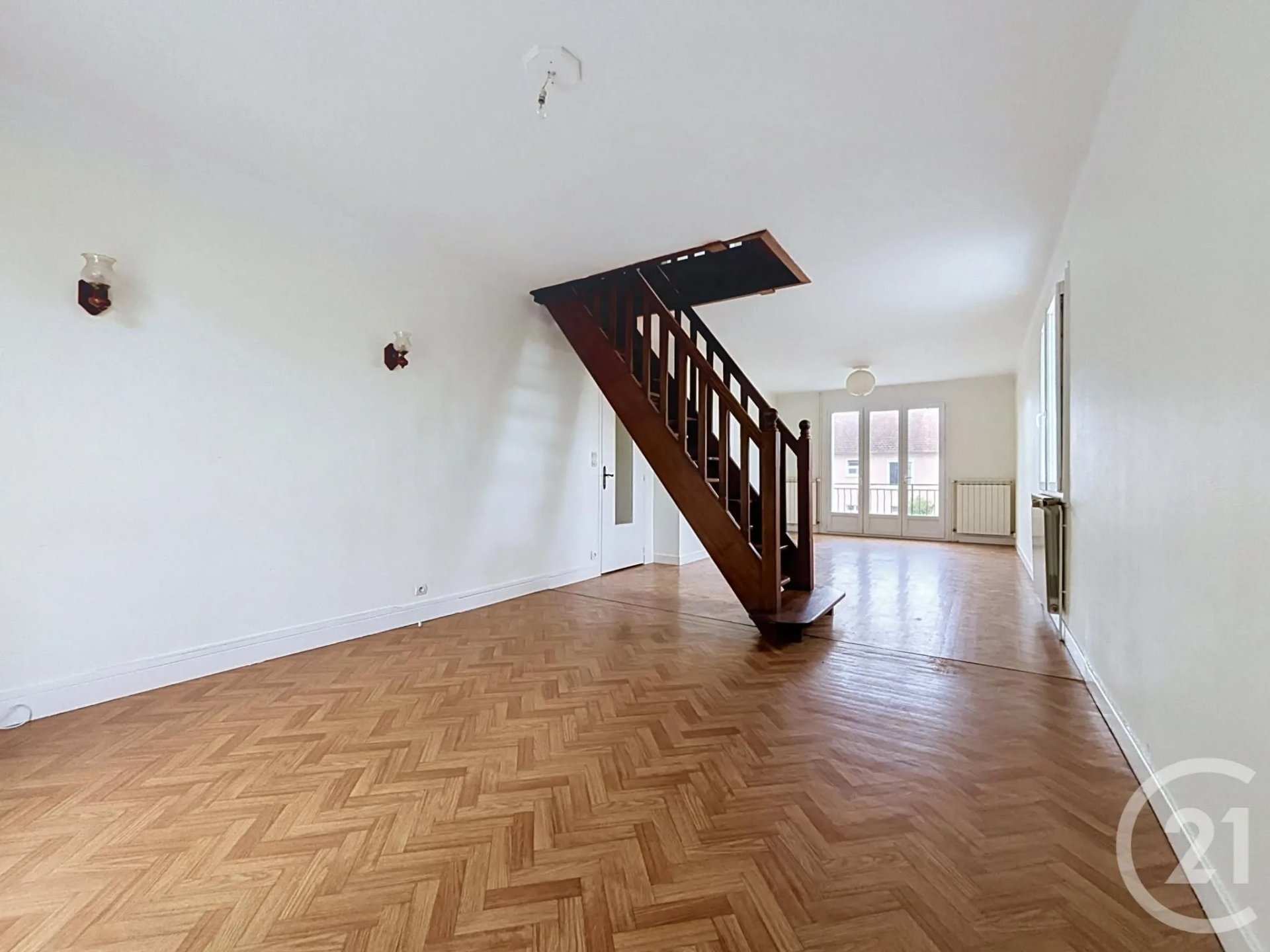 Maison à vendre, 120m², Saint-Pourçain-sur-Sioule