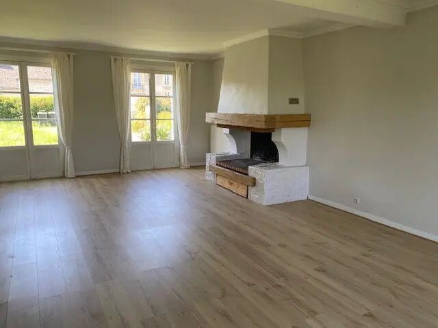 Maison à louer, 115m², Senlis