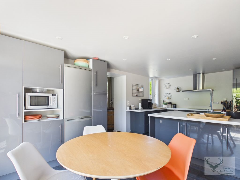 Maison à louer, 310m², Senlis