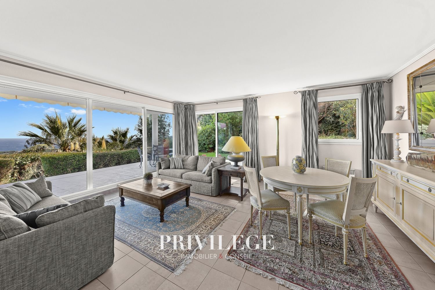 Appartement à vendre, 104m², Mandelieu-la-Napoule