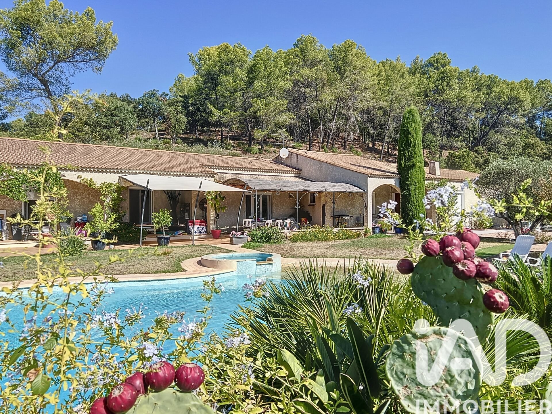 Maison à vendre, 215m², Pierrefeu-du-Var