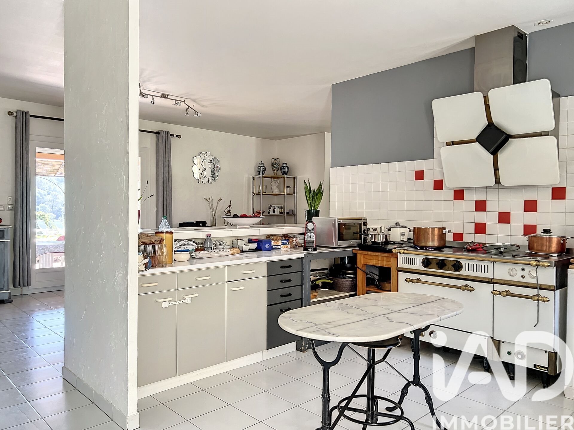 Maison à vendre, 215m², Pierrefeu-du-Var