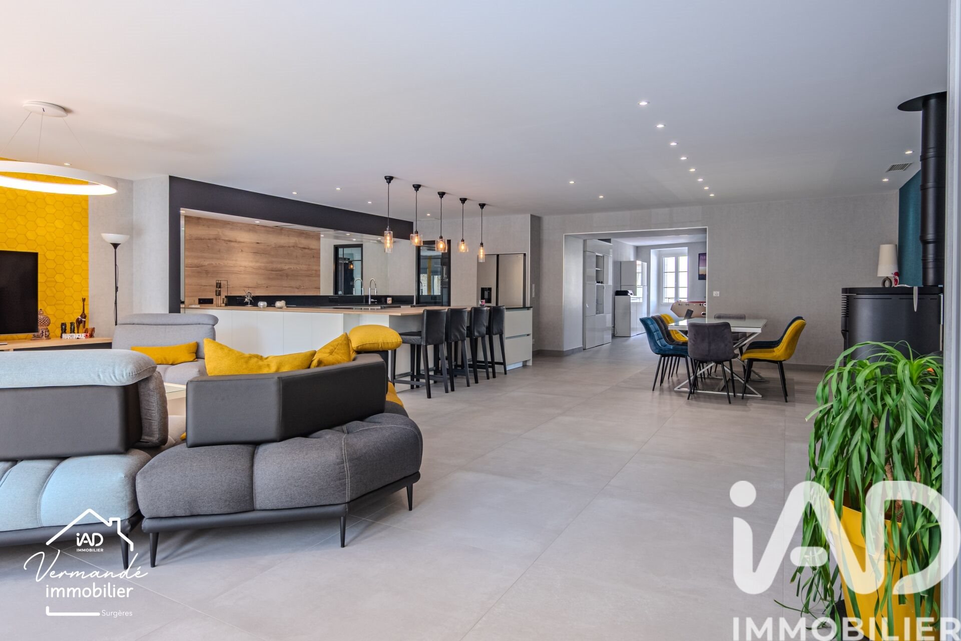 Maison à vendre, 430m², Saint-Jean-d'Angély