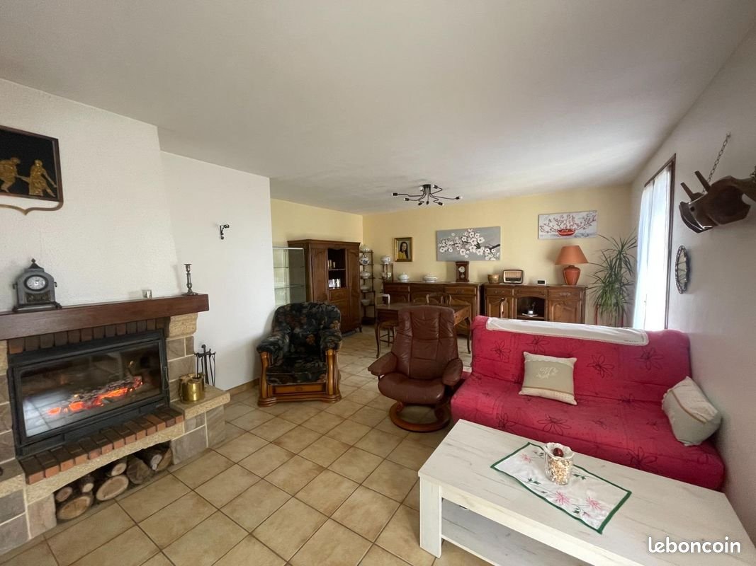 Maison à vendre, 177m², Figeac