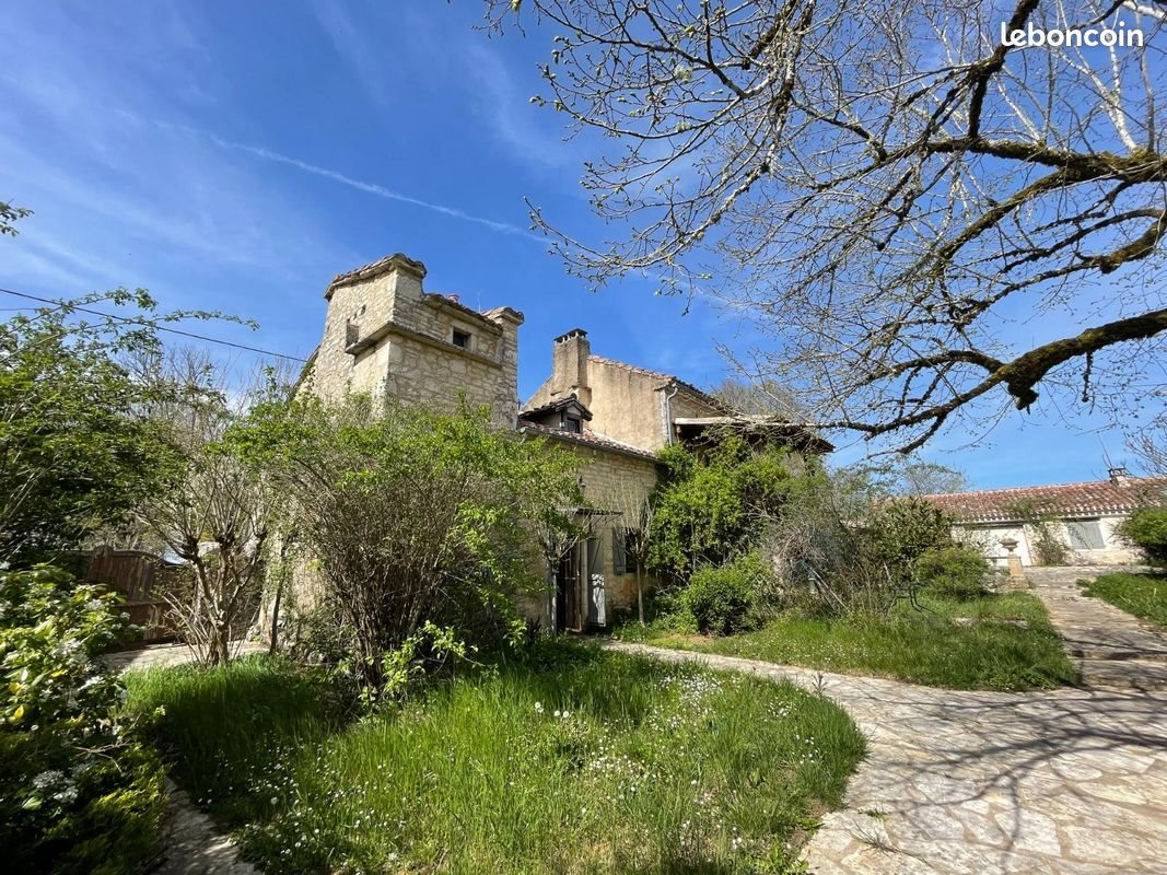 Maison à vendre, 273m², Lalbenque