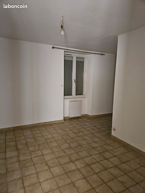 Appartement à louer, 19m², Dole