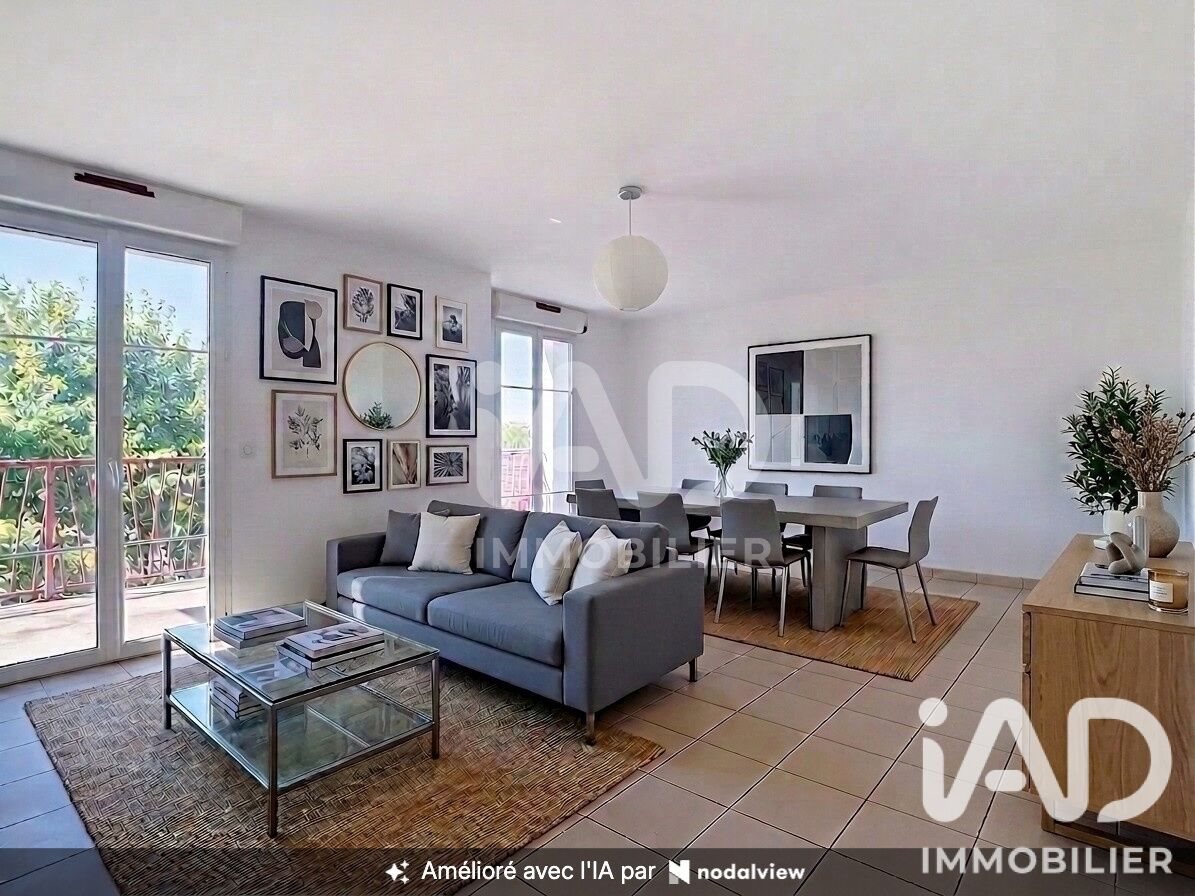 Appartement à vendre, 67m², Vaux-le-Pénil