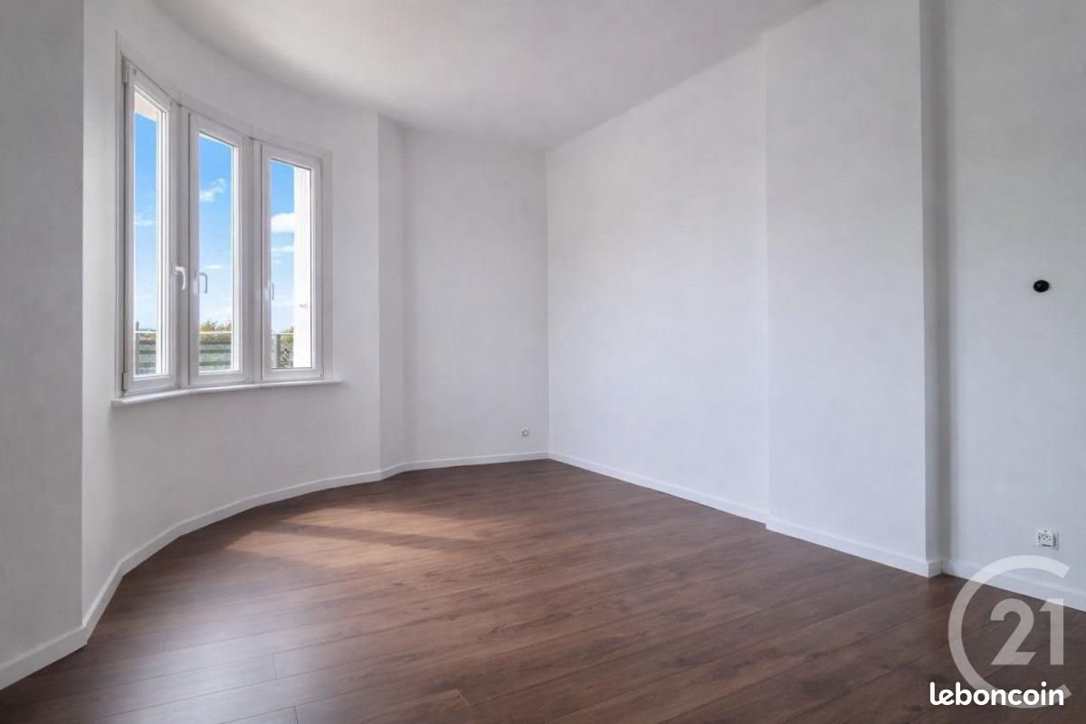 Appartement à louer, 82m², Moulins-lès-Metz