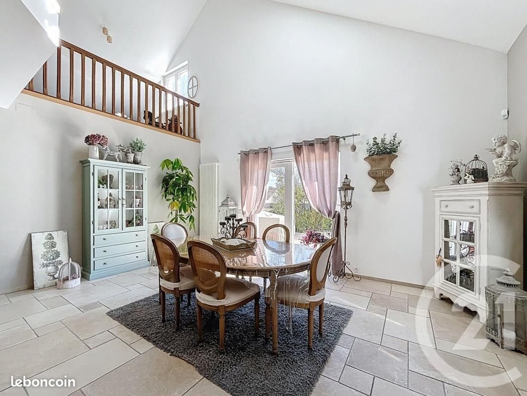 Maison à vendre, 210m², Nouilly
