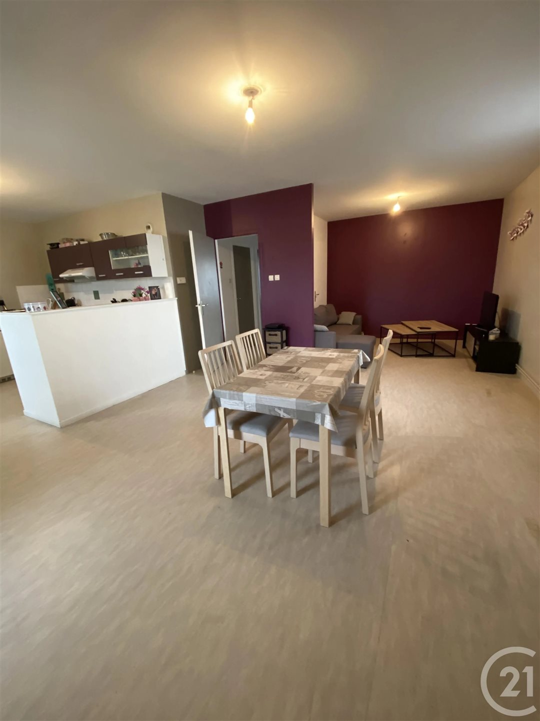 Appartement à louer, 83m², Valleroy