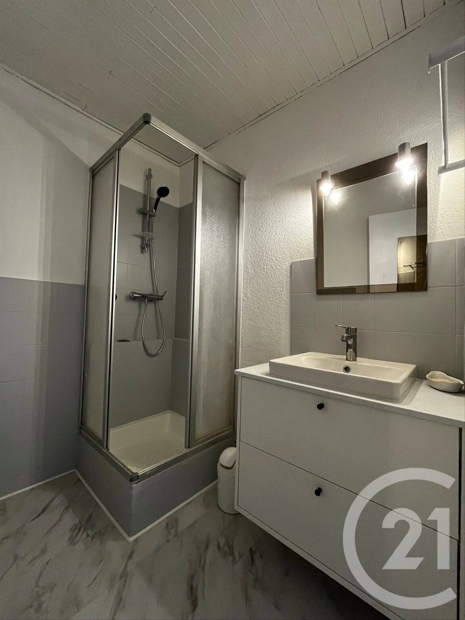 Appartement à louer, 29m², Metz