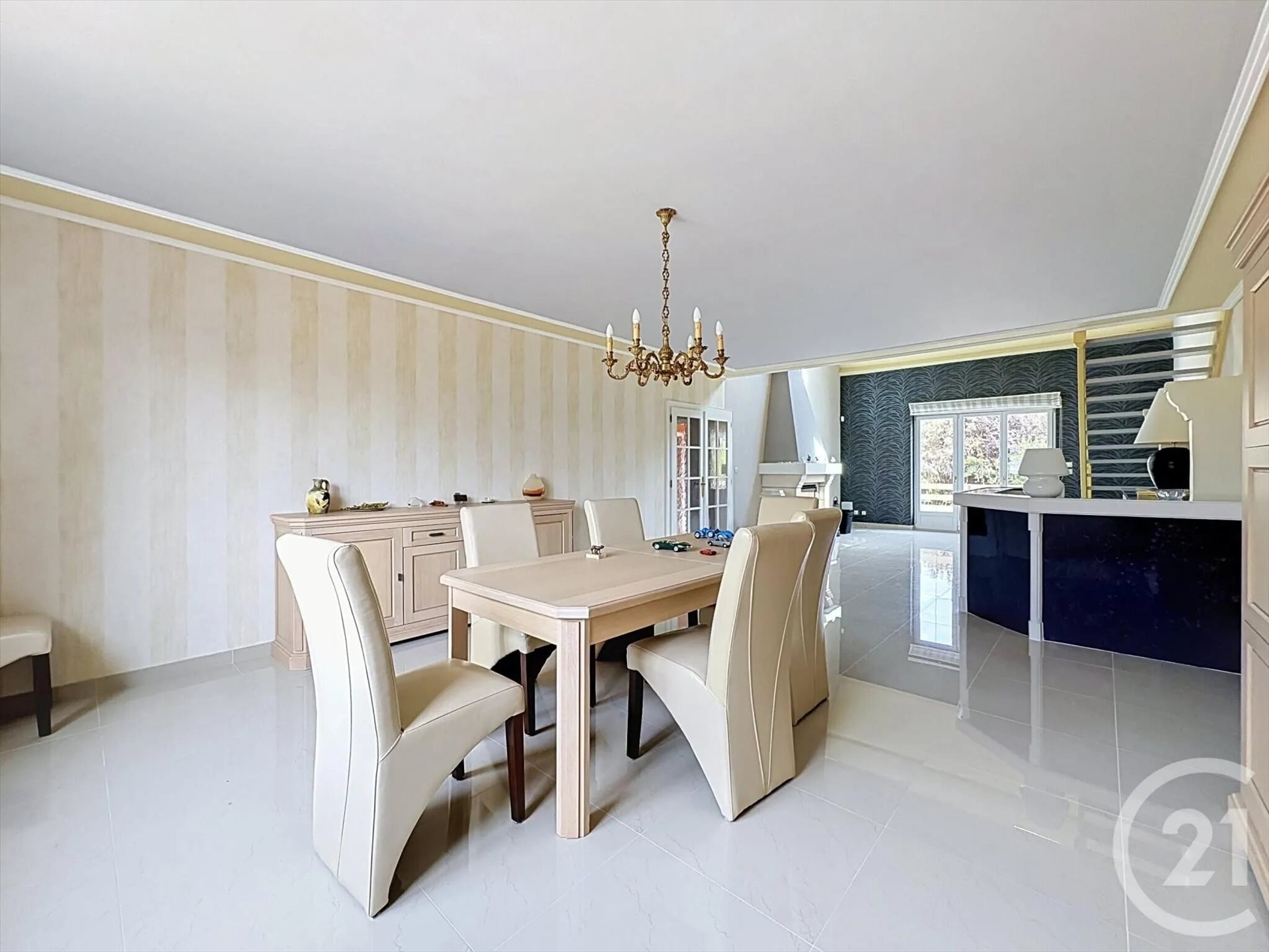 Maison à vendre, 215m², Bertrange