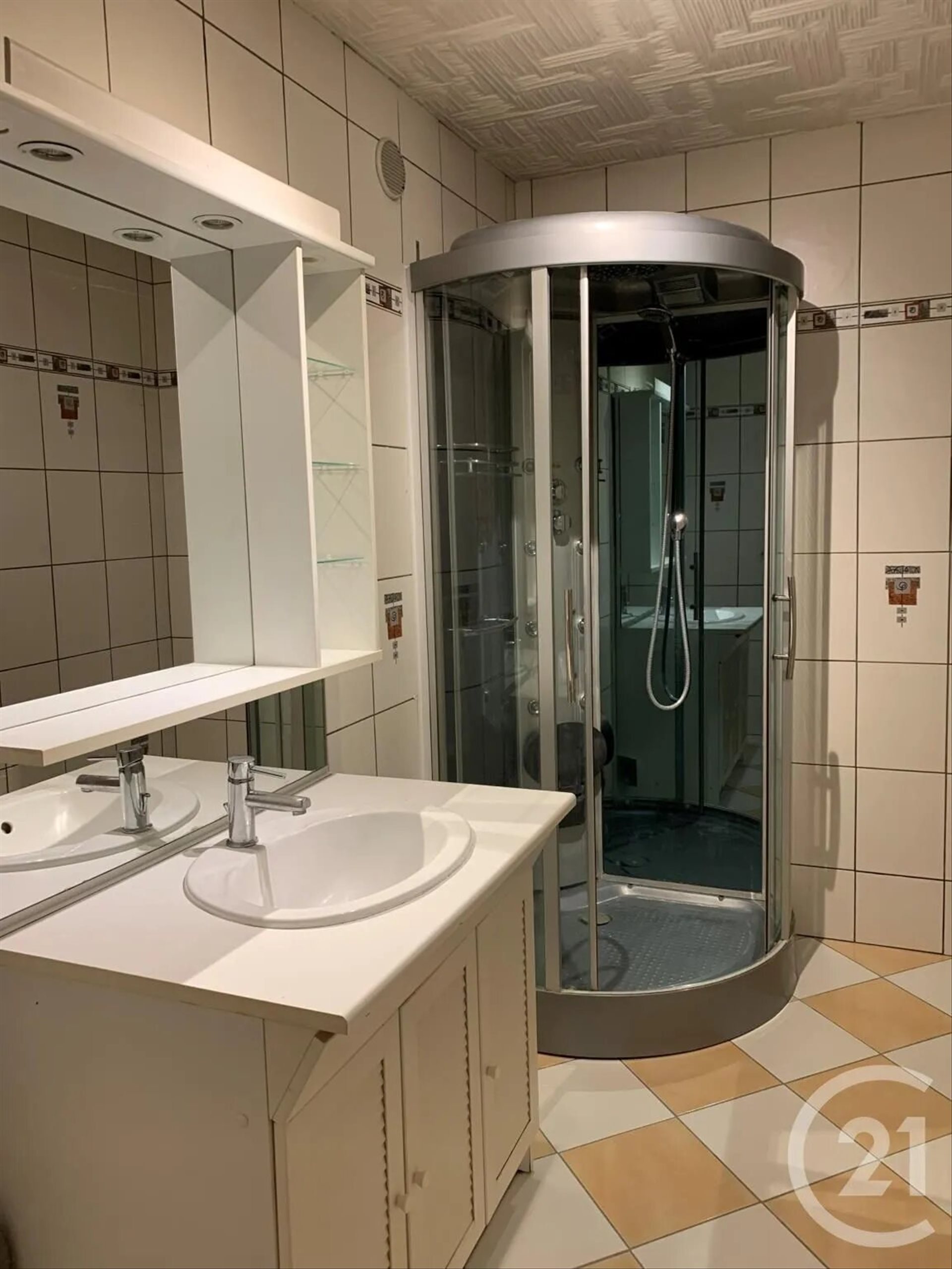 Appartement à louer, 72m², Metz