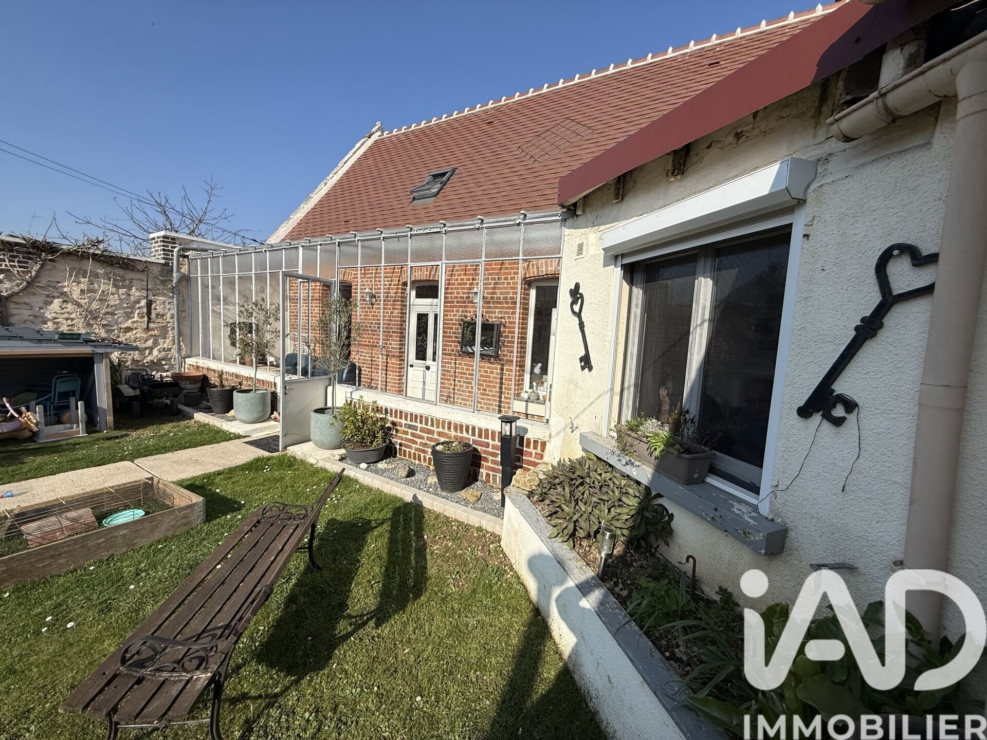Maison à vendre, 120m², La Neuville-Roy