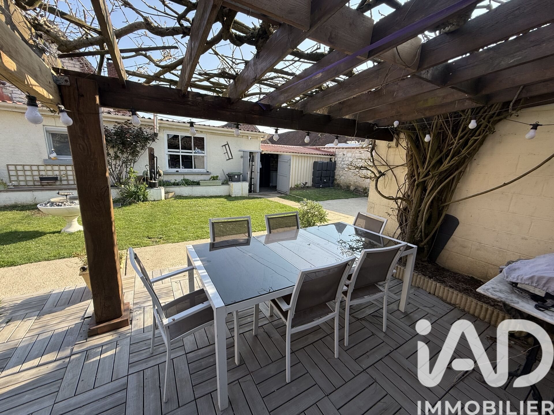 Maison à vendre, 120m², La Neuville-Roy