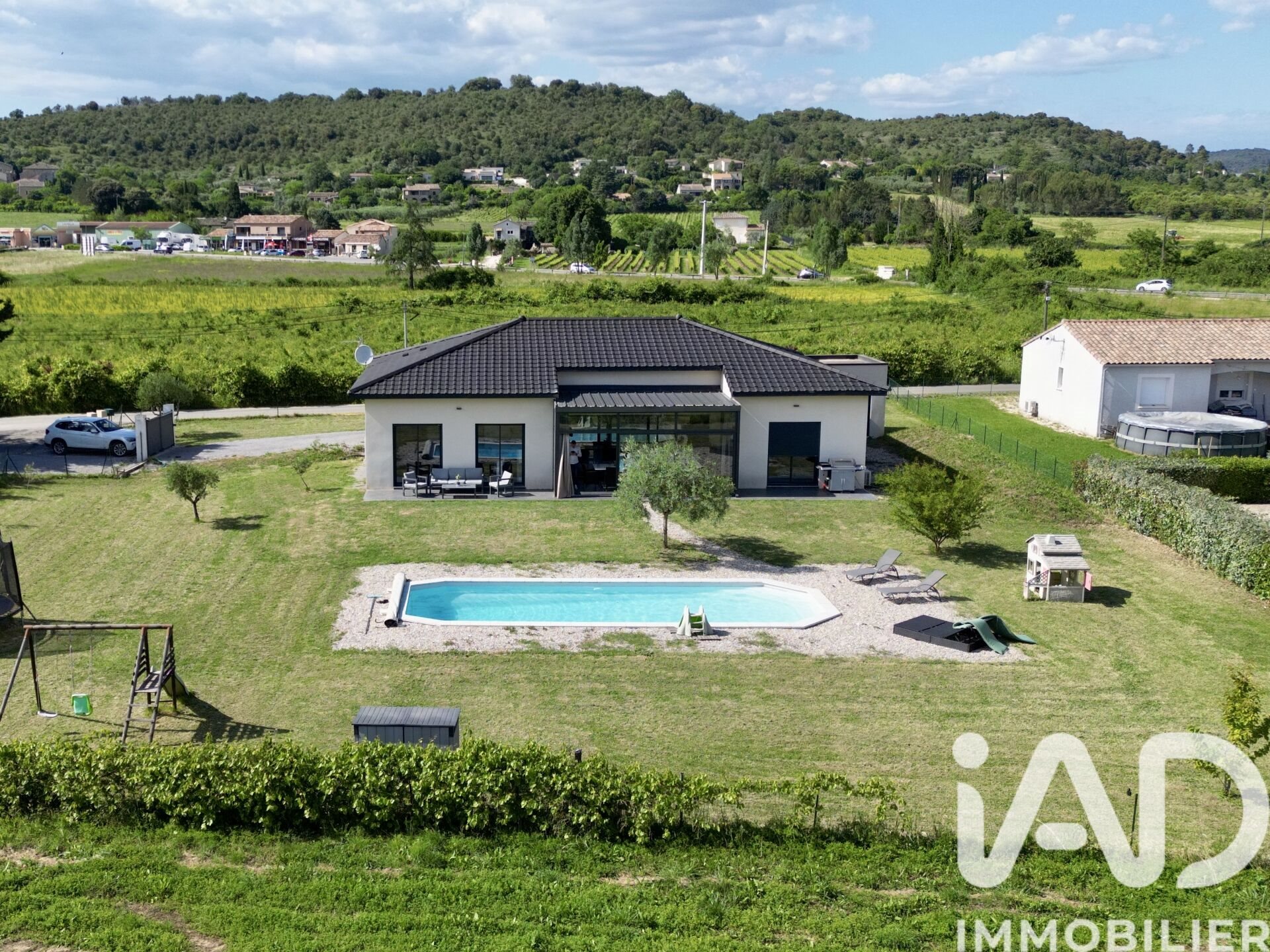 Maison à vendre, 182m², Vallon-Pont-d'Arc