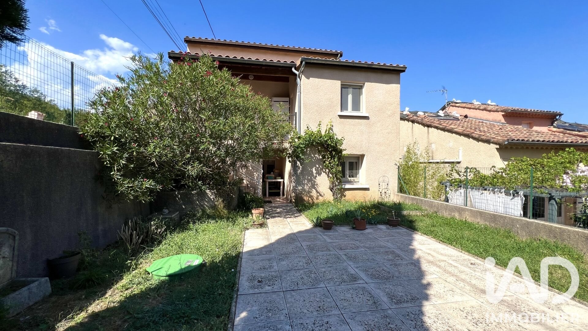 Maison à vendre, 75m², Aubenas