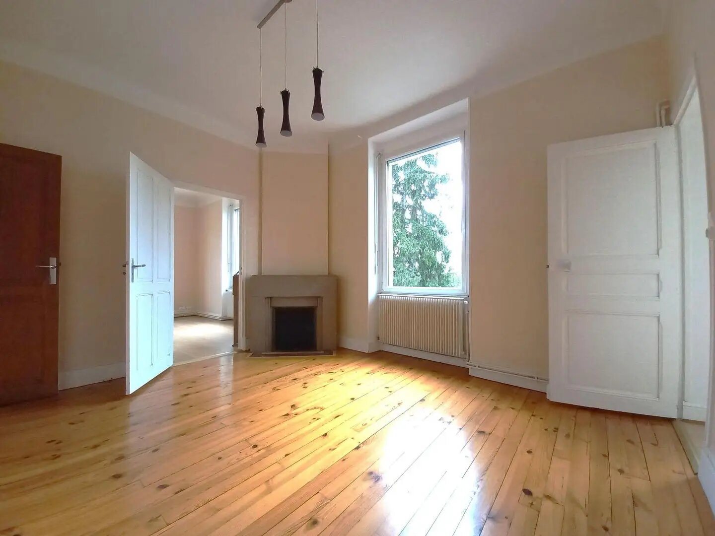 Appartement à louer, 75m², Millau