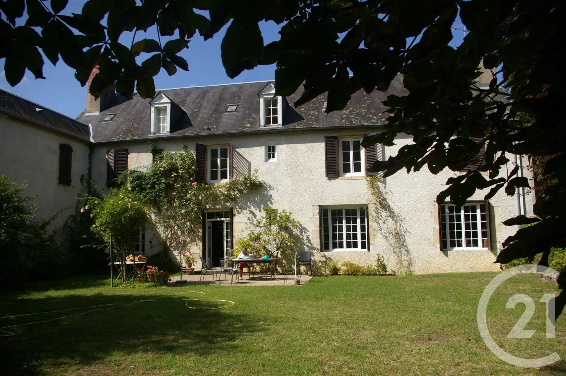 Maison à vendre, 316m², Saint-Pierre-le-Moûtier