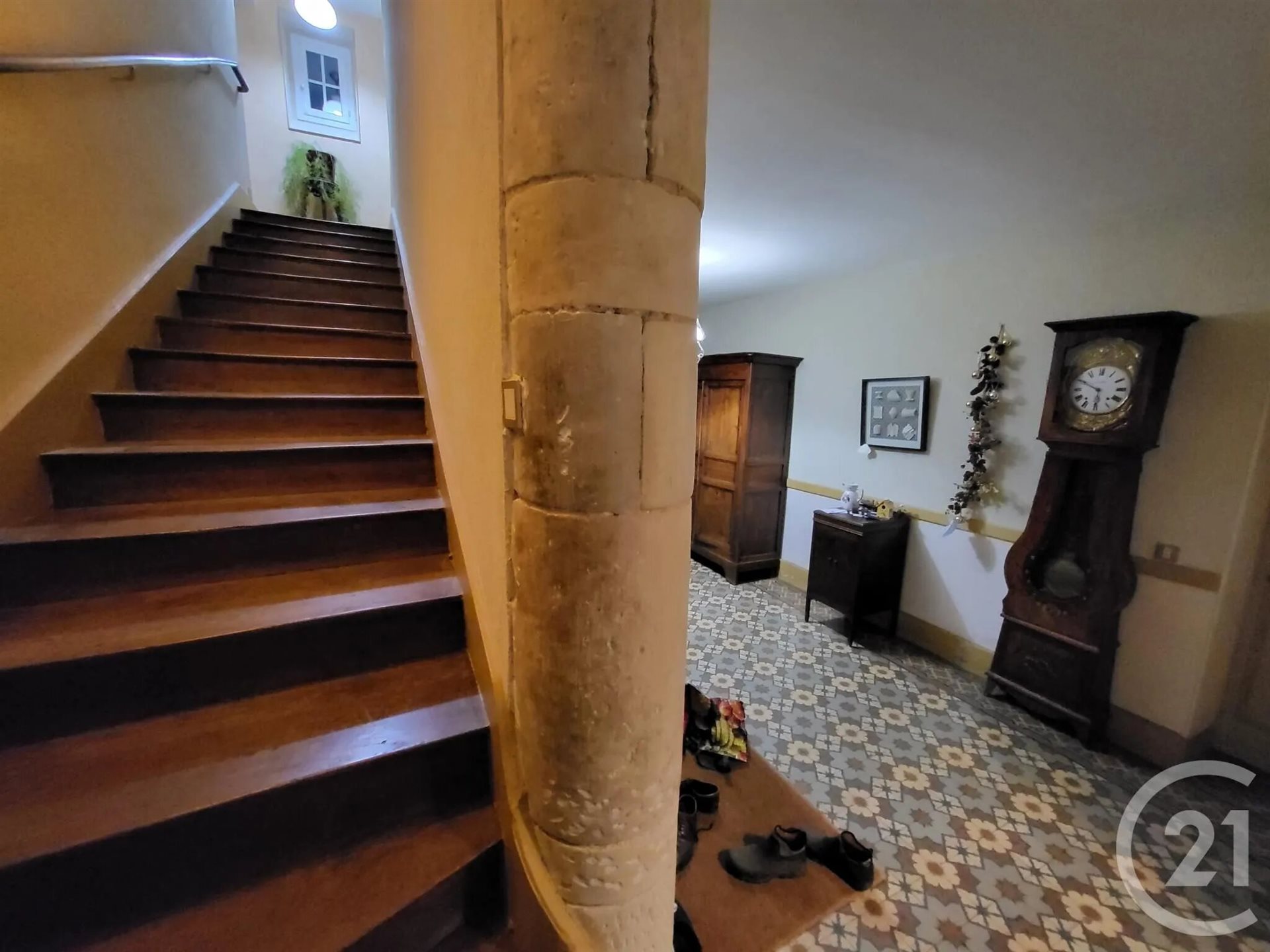 Maison à vendre, 316m², Saint-Pierre-le-Moûtier