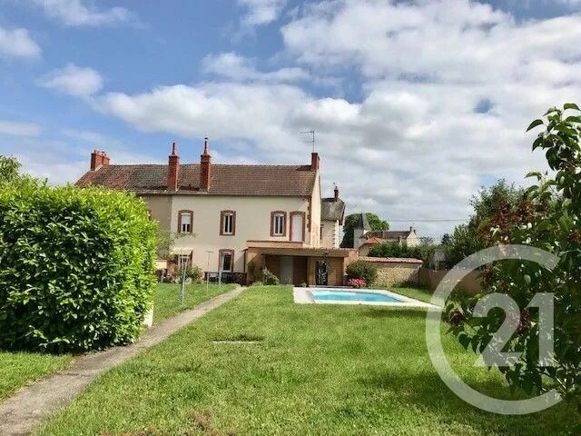 Maison à vendre, 157m², Sancoins