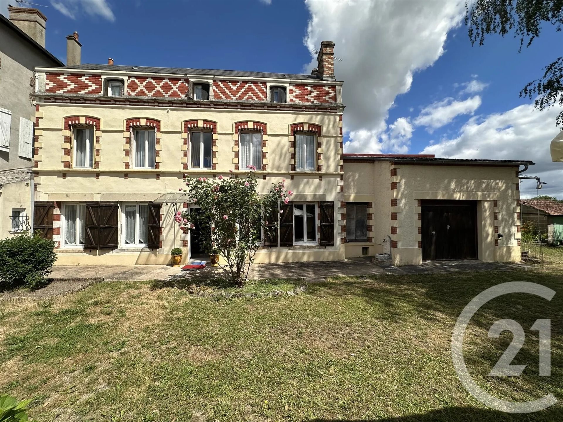 Maison à vendre, 114m², Cercy-la-Tour