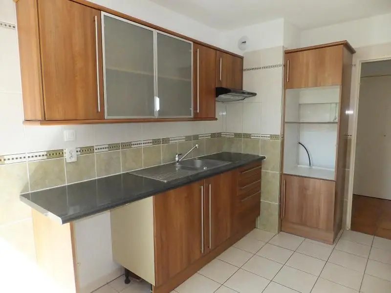 Appartement à louer, 74m², Tassin-la-Demi-Lune