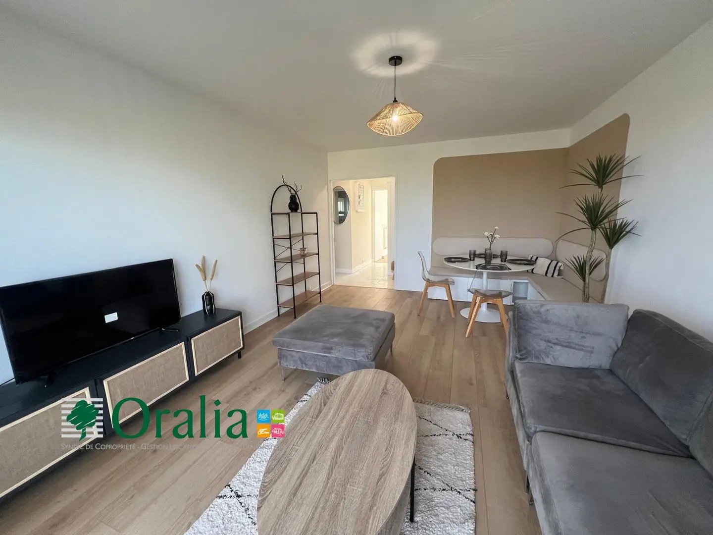 Appartement à louer, 55m², Vénissieux
