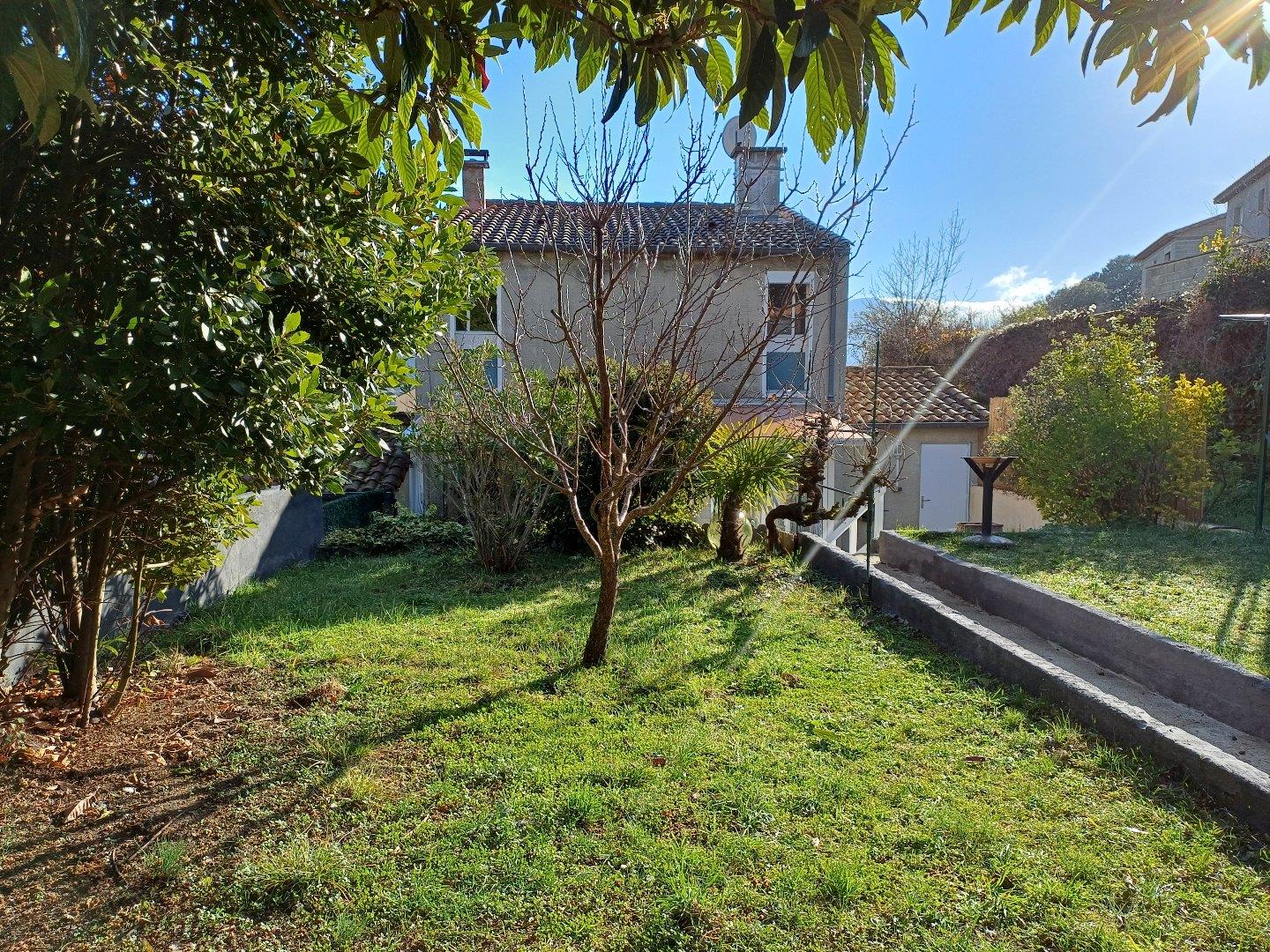 Maison à vendre, 115m², Quillan