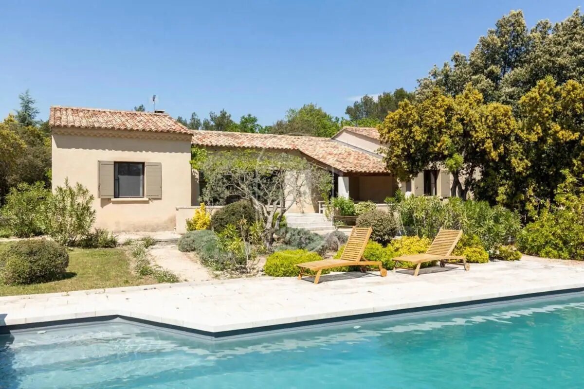 Maison à vendre, 230m², Cabrières-d'Avignon