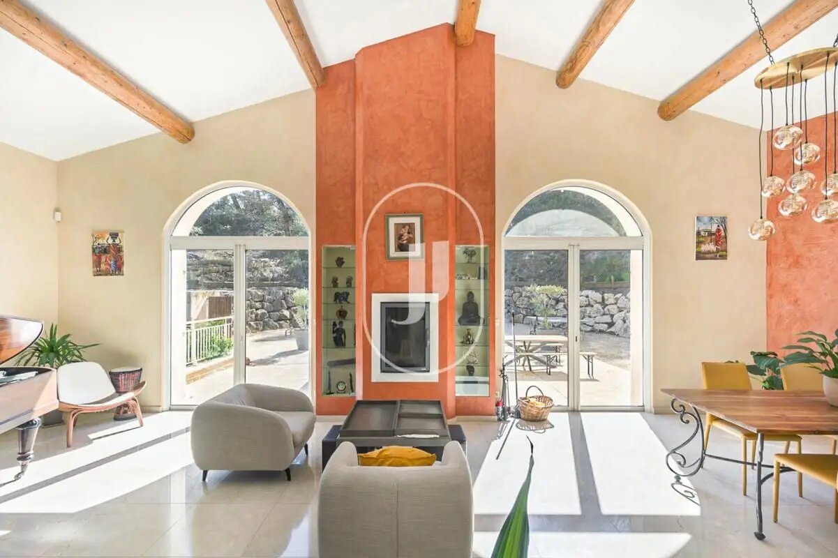 Maison à vendre, 300m², Aix-en-Provence