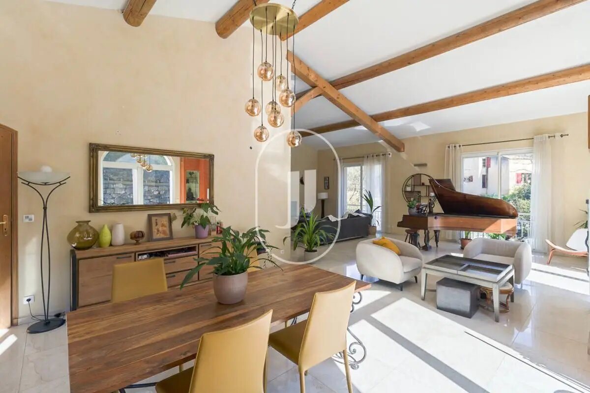 Maison à vendre, 300m², Aix-en-Provence