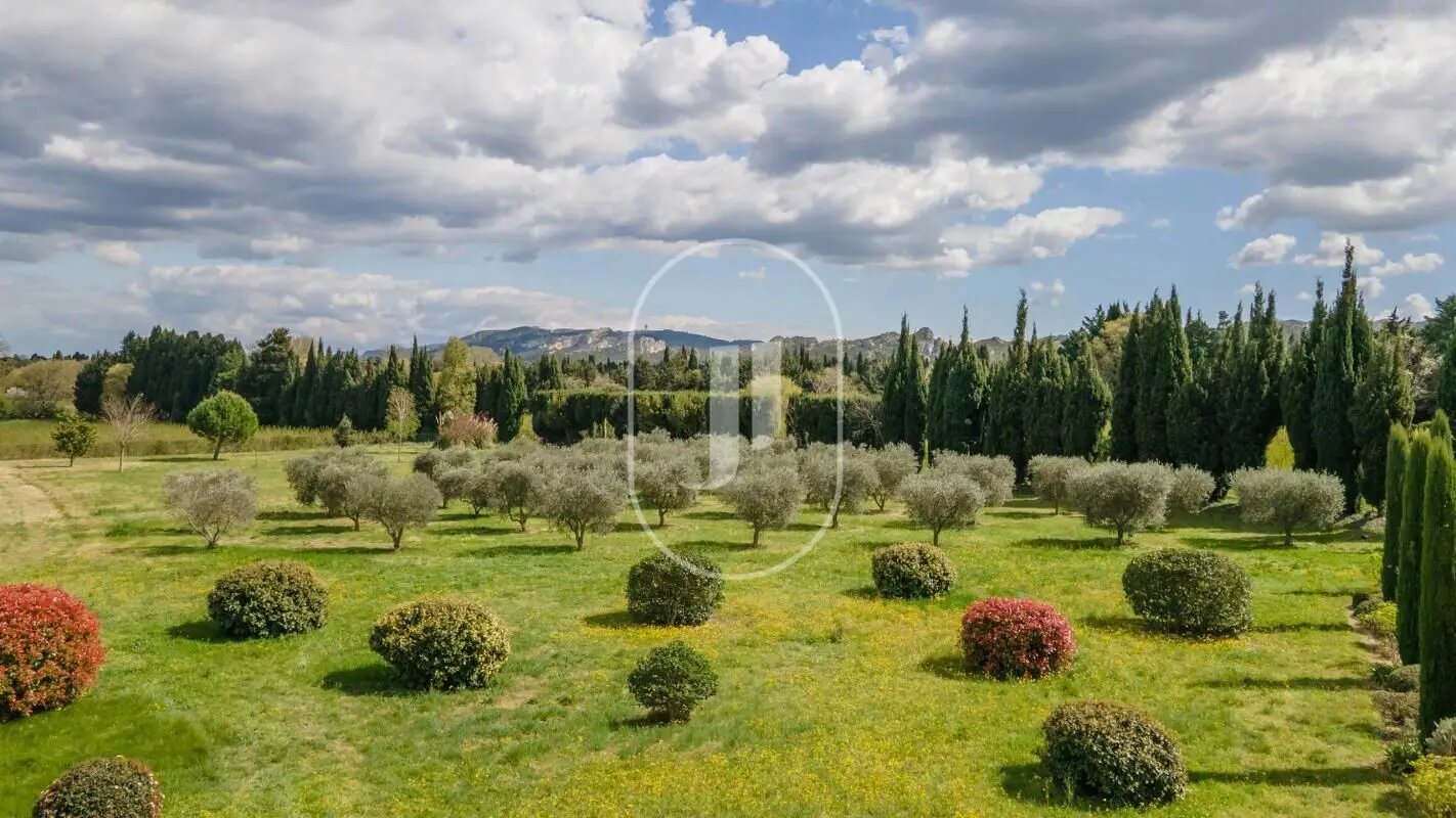 Maison à vendre, 275m², Saint-Rémy-de-Provence