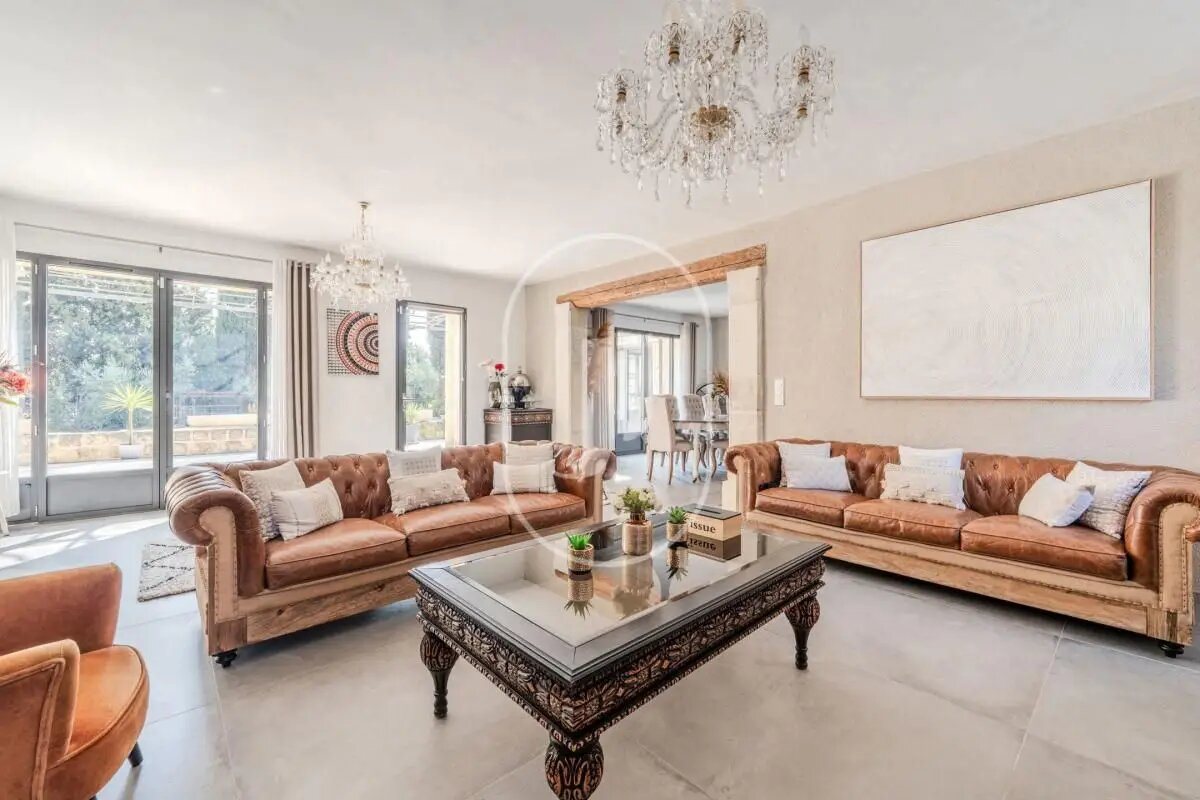 Maison à vendre, 257m², Paradou