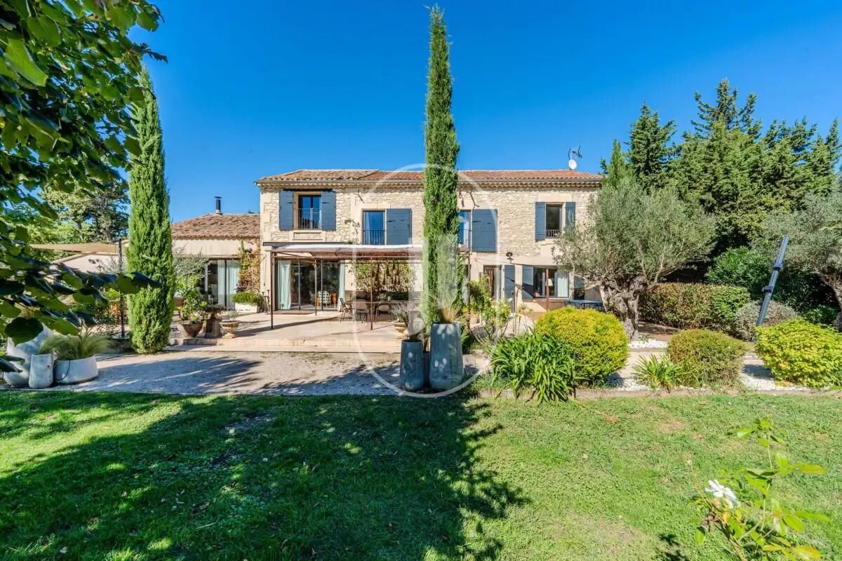 Maison à vendre, 330m², Châteaurenard