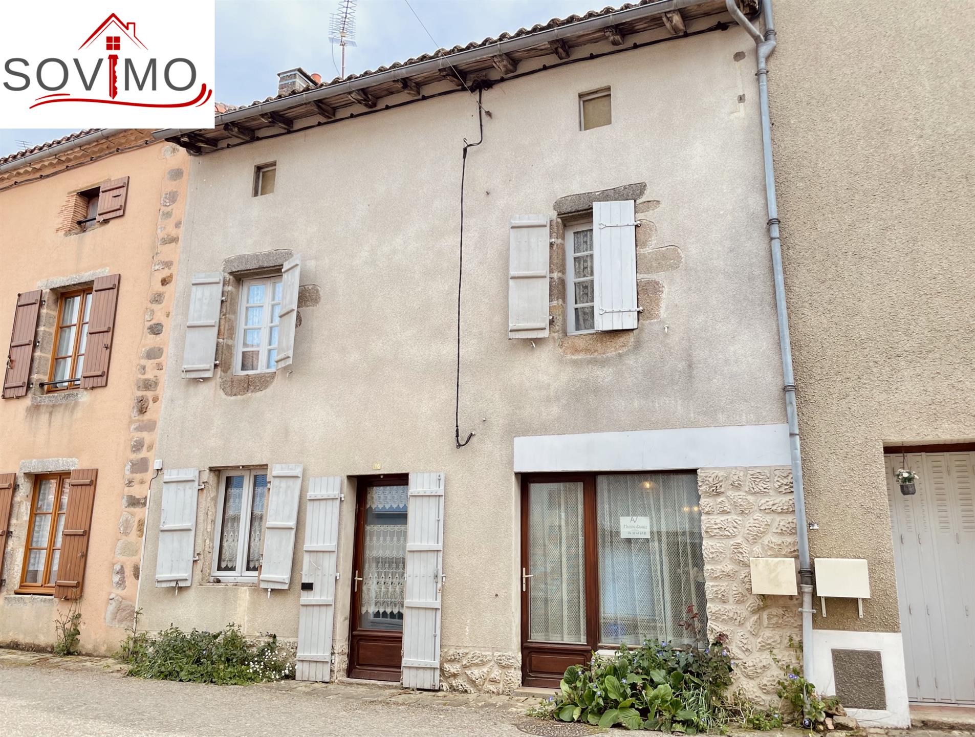 Maison à vendre, 95m², Lesterps