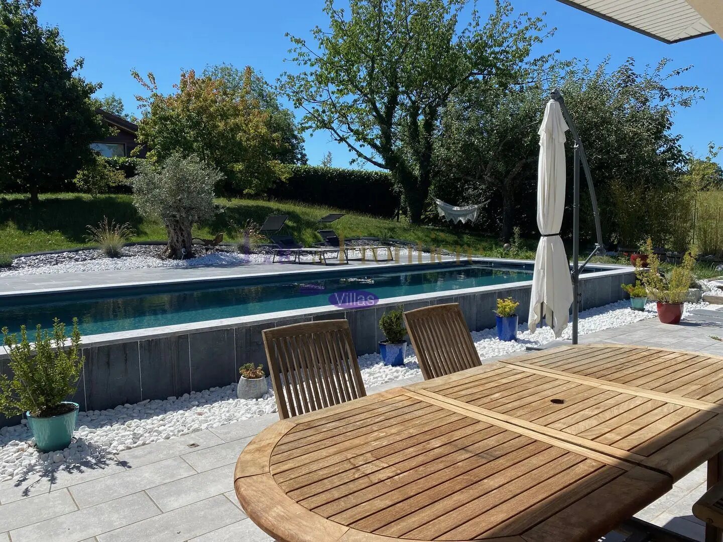 Maison à vendre, 180m², Nernier