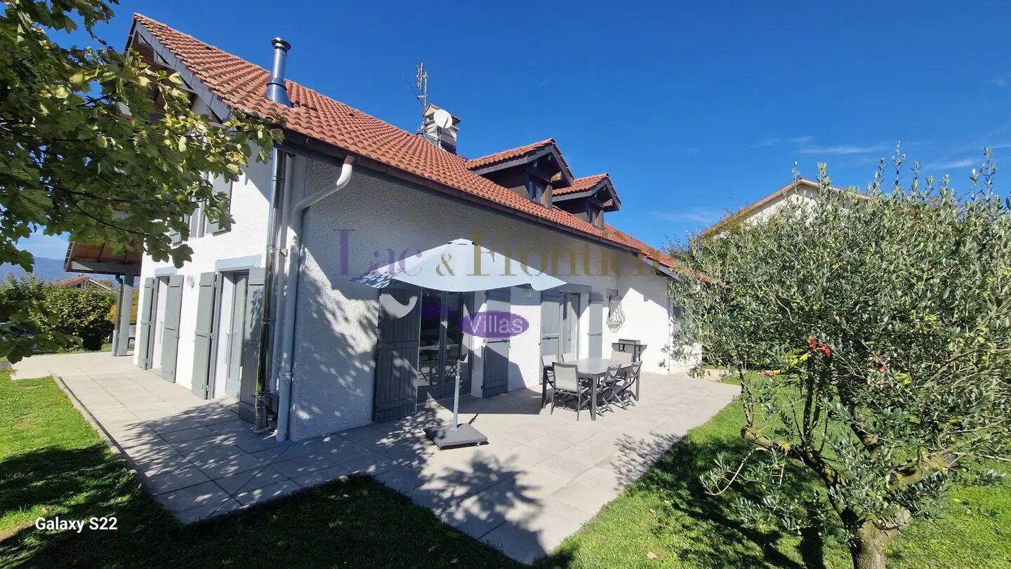Maison à vendre, 173m², Nernier