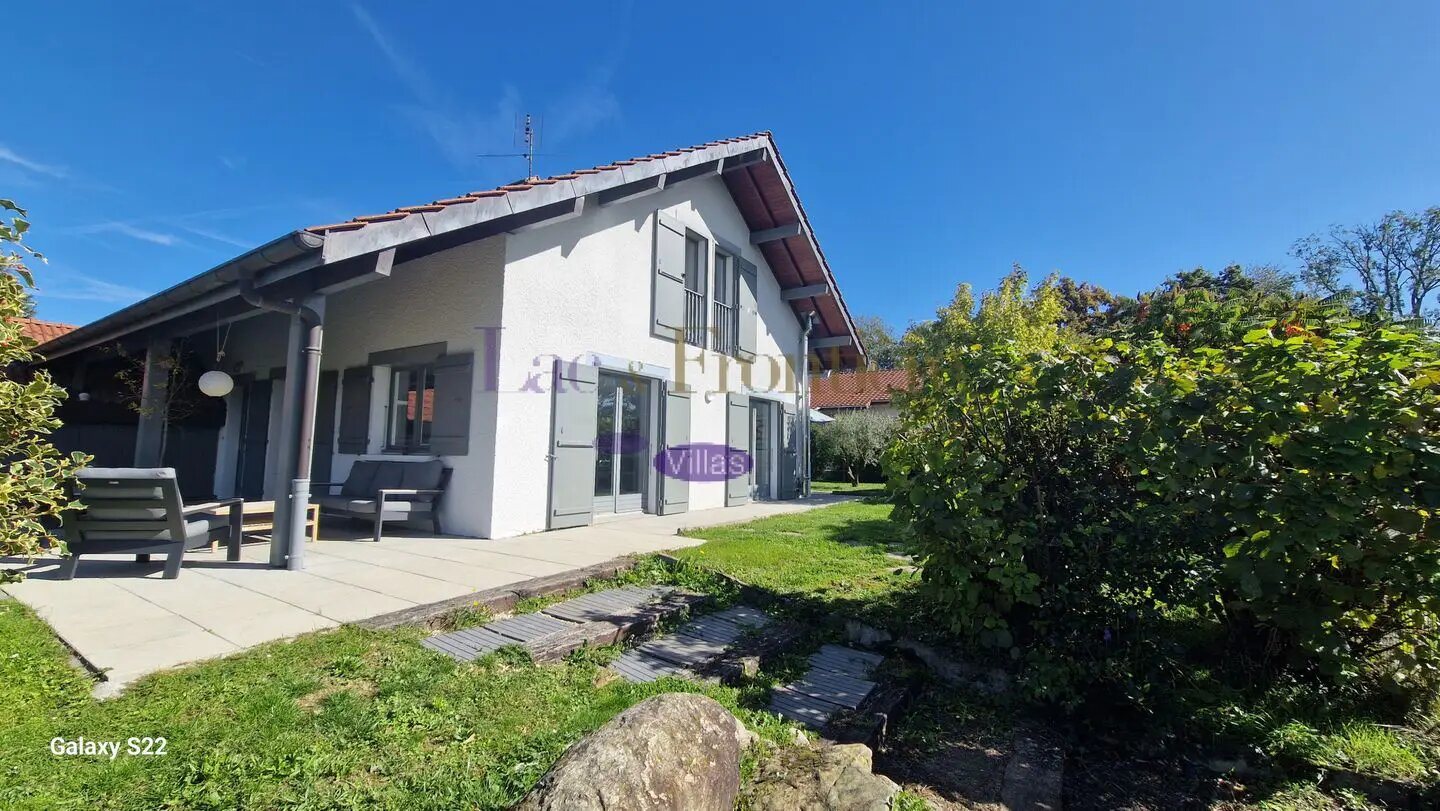Maison à vendre, 173m², Nernier