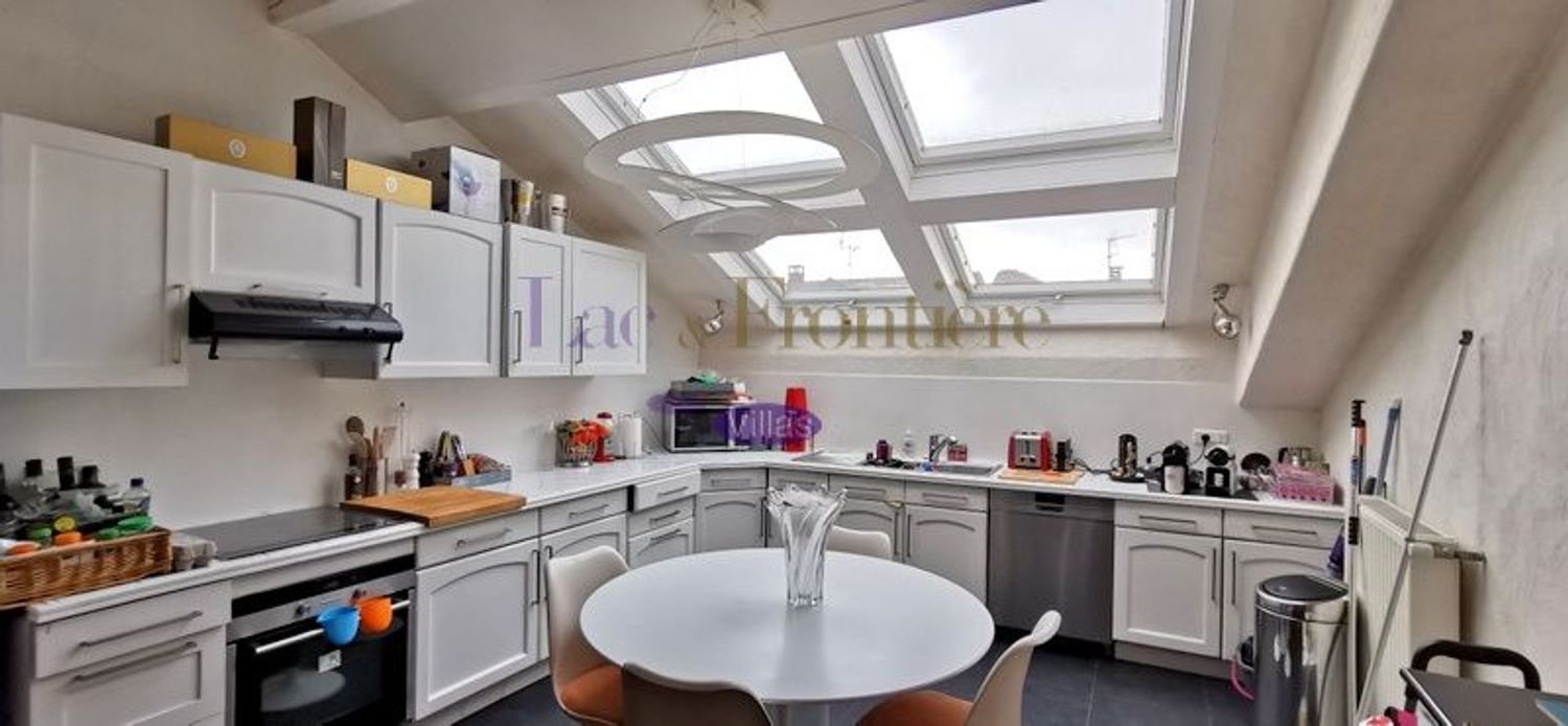 Appartement à vendre, 240m², Messery