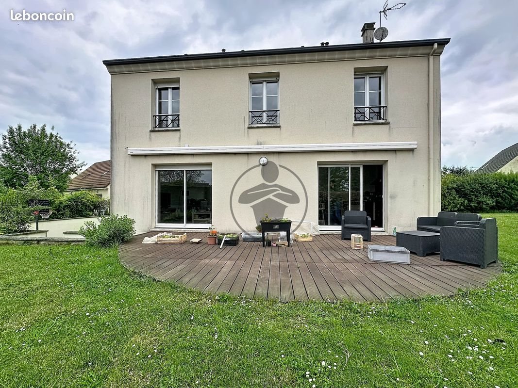 Maison à vendre, 154m², Saint-Quentin