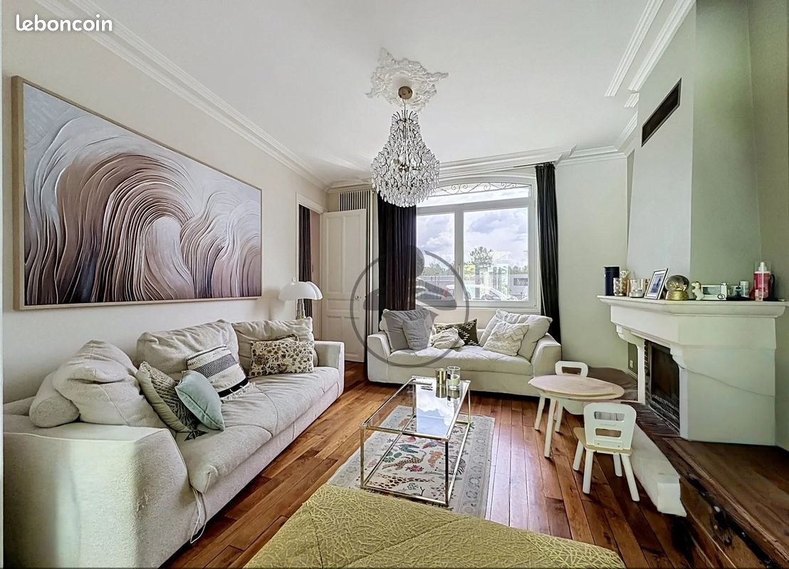 Maison à vendre, 190m², Saint-Quentin