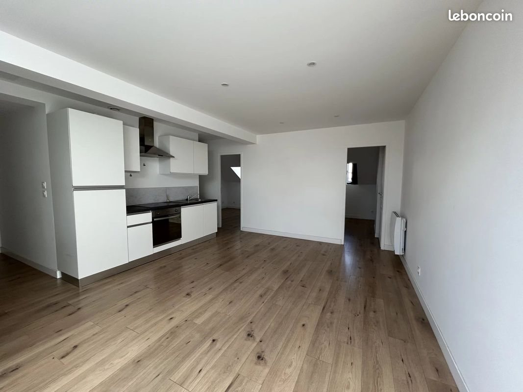 Appartement à louer, 47m², Guise