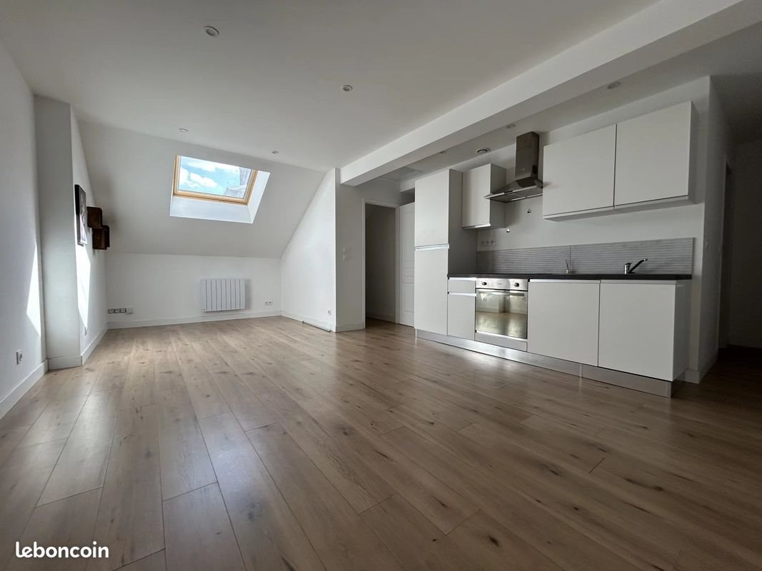 Appartement à louer, 47m², Guise