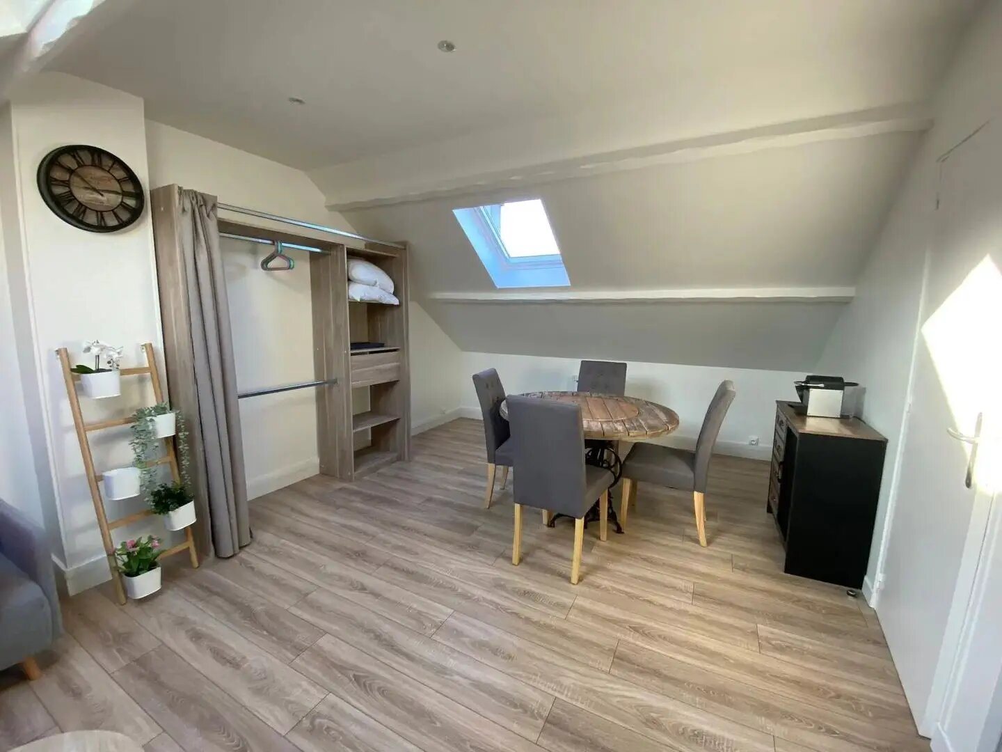Appartement à louer, 19m², Saint-Quentin